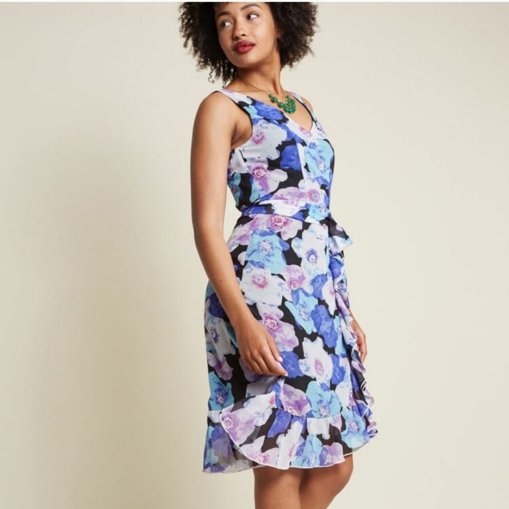 Modcloth Liza Luxe Black w/Blue & Purple Floral V-neck Faux Wrap Ruffle Dress XL